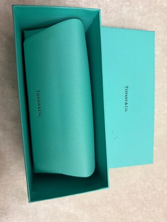 Tiffany & Co. signature robin's egg blue eyeglass case and box - Picture 2 of 5